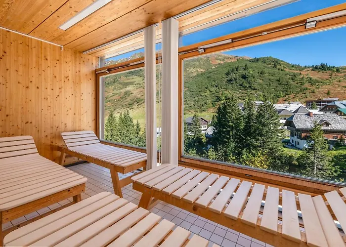 Apartment Holzboxen *